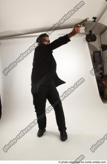 12 2018 01 GARSON FURY ACTION FIGHTING POSE WITH GUN